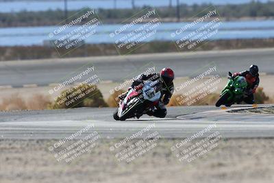 media/Nov-16-2025-Race Pace (Sun) [[8c5fa54630]]/Verified Riders/3-Turn 14 (1045am)/